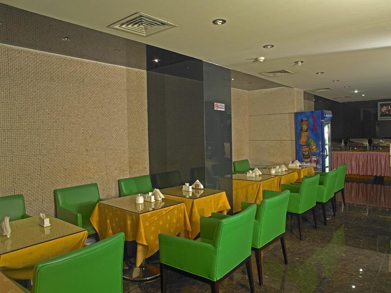 Phoenicia Grand Hotel Dubaj Kültér fotó